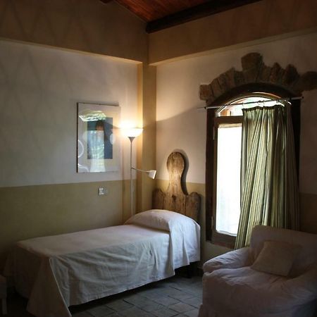 Вилла Il Borghetto Country Charme Чефалу Экстерьер фото