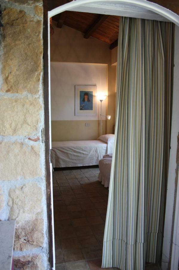 Вилла Il Borghetto Country Charme Чефалу Экстерьер фото